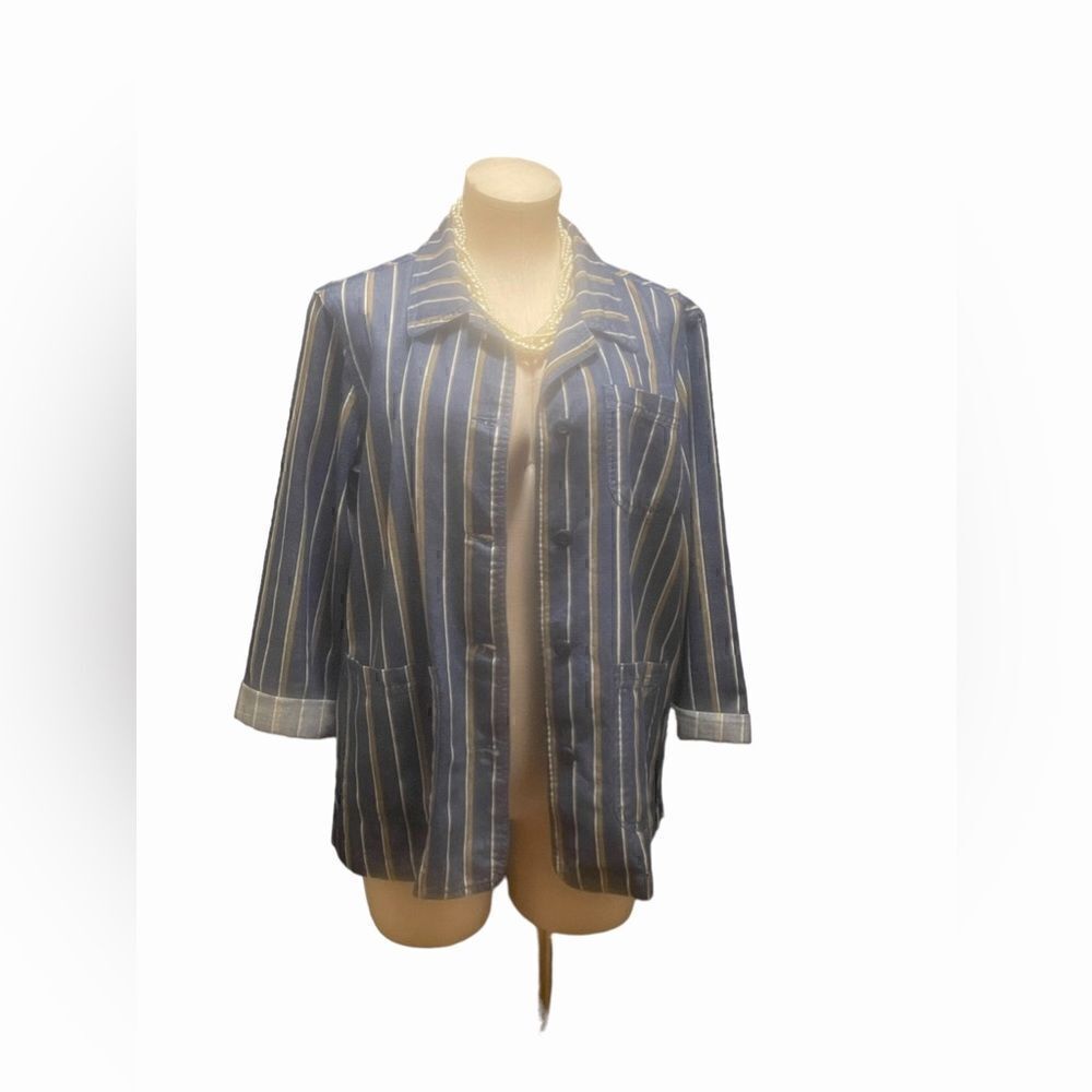 Stylish Striped Lightweight Blazer